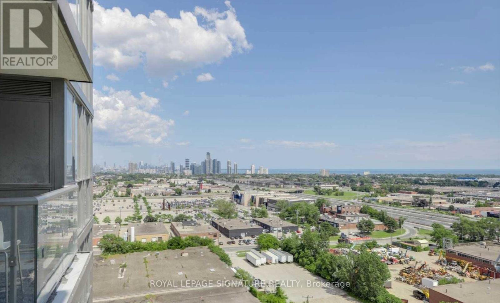 1407 - 17 Zorra Street, Toronto, Ontario  M8Z 4Z6 - Photo 9 - W12950826