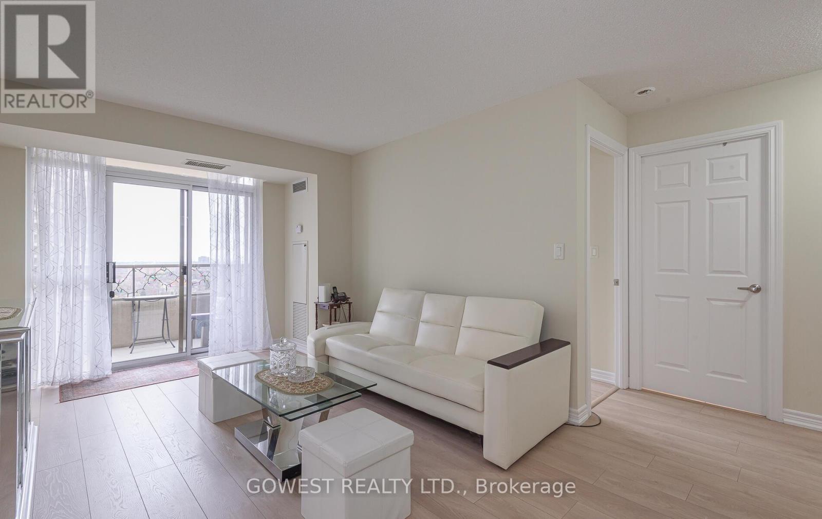 1610 - 310 Burnhamthorpe Road W, Mississauga, Ontario  L5B 4P9 - Photo 11 - W12950842