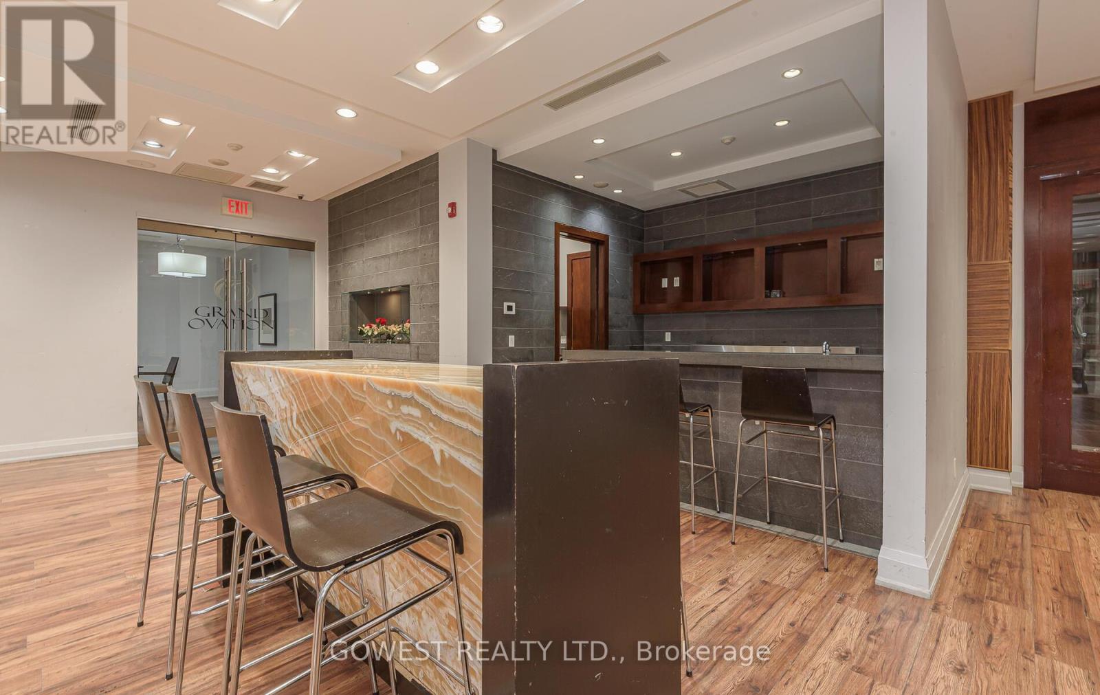 1610 - 310 Burnhamthorpe Road W, Mississauga, Ontario  L5B 4P9 - Photo 28 - W12950842