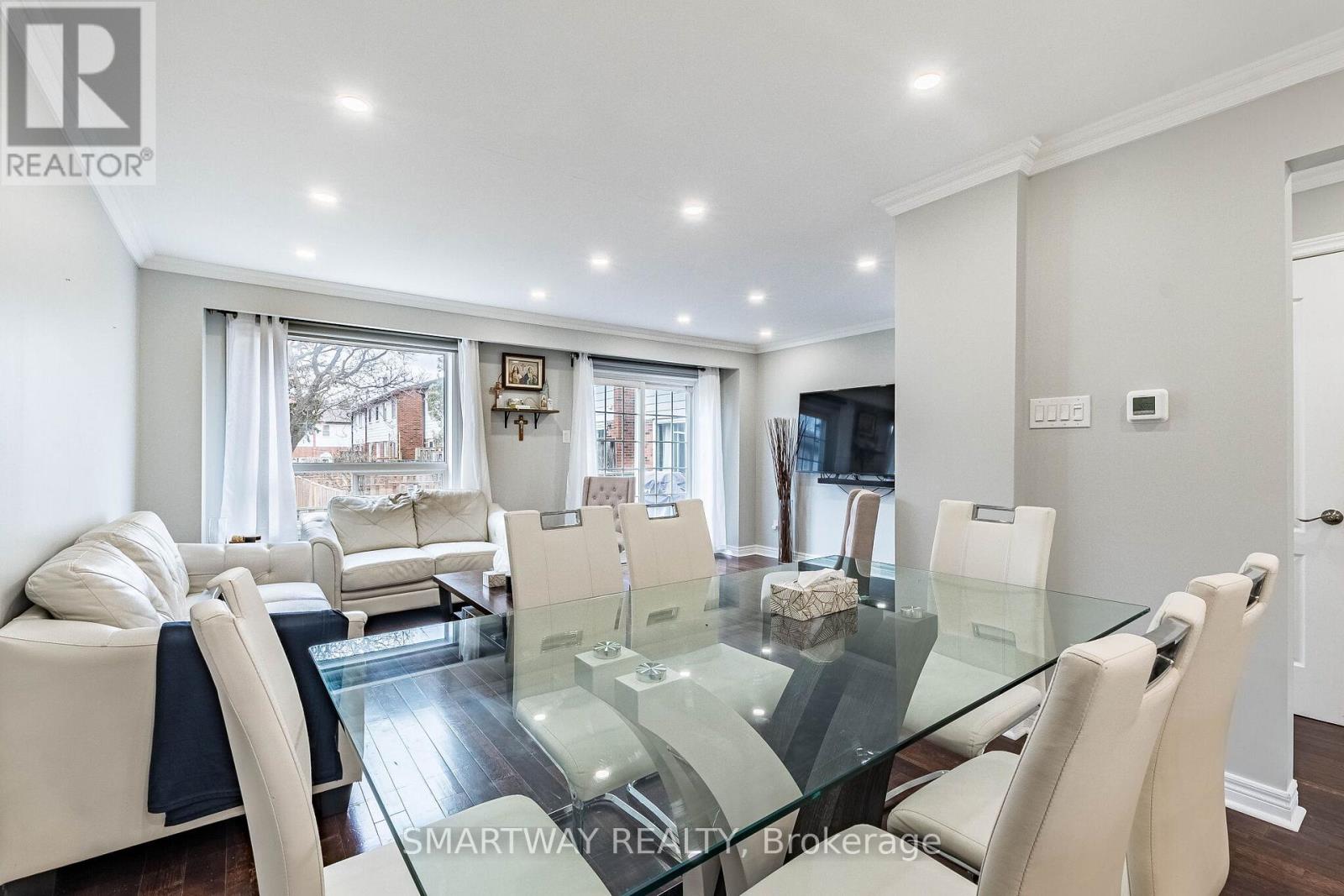 10 - 2445 Homelands Drive, Mississauga, Ontario  L5K 2C6 - Photo 16 - W12950854