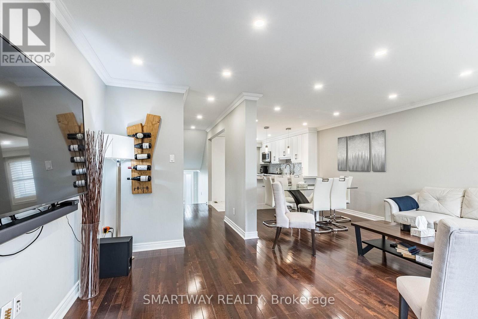 10 - 2445 Homelands Drive, Mississauga, Ontario  L5K 2C6 - Photo 21 - W12950854