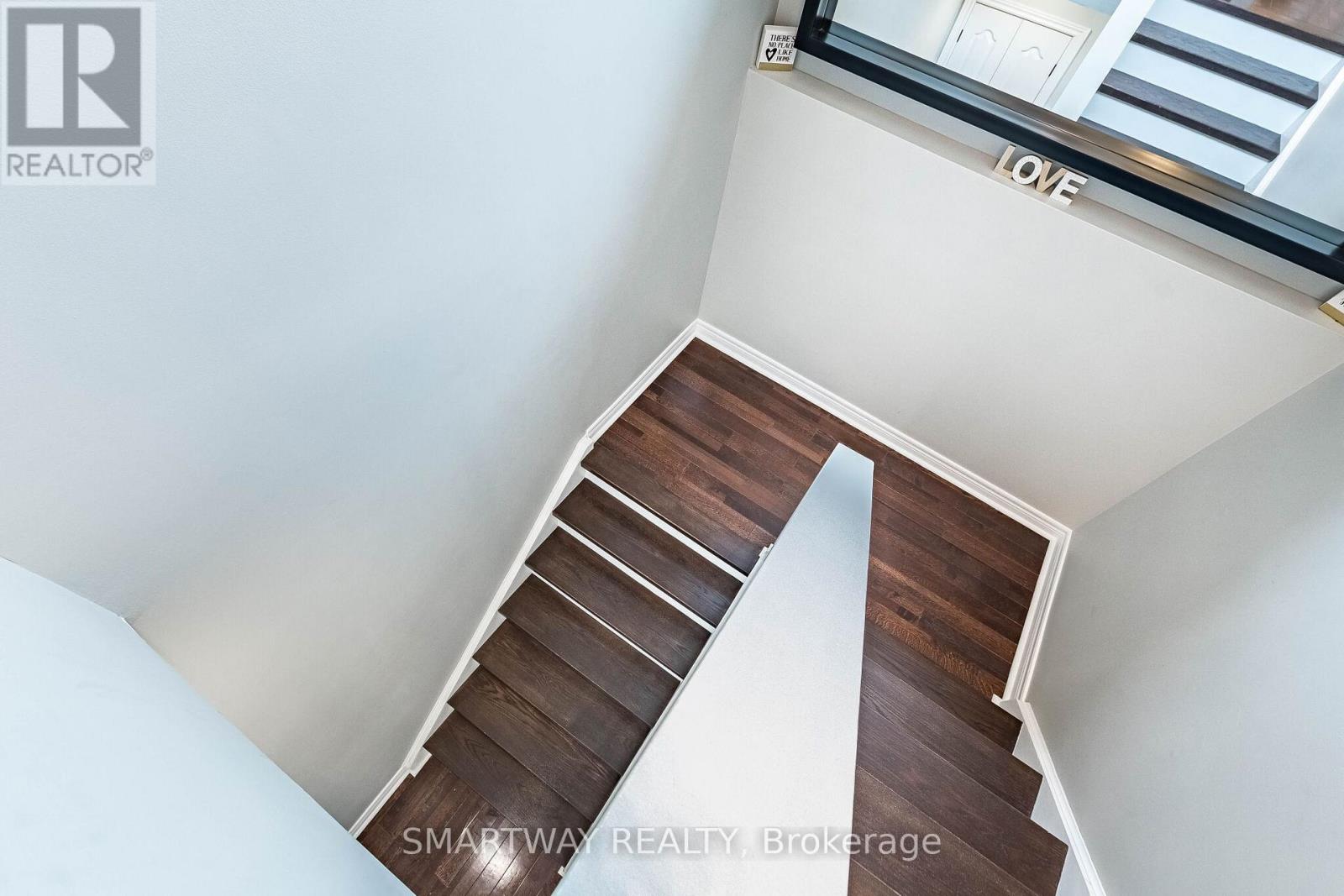 10 - 2445 Homelands Drive, Mississauga, Ontario  L5K 2C6 - Photo 27 - W12950854