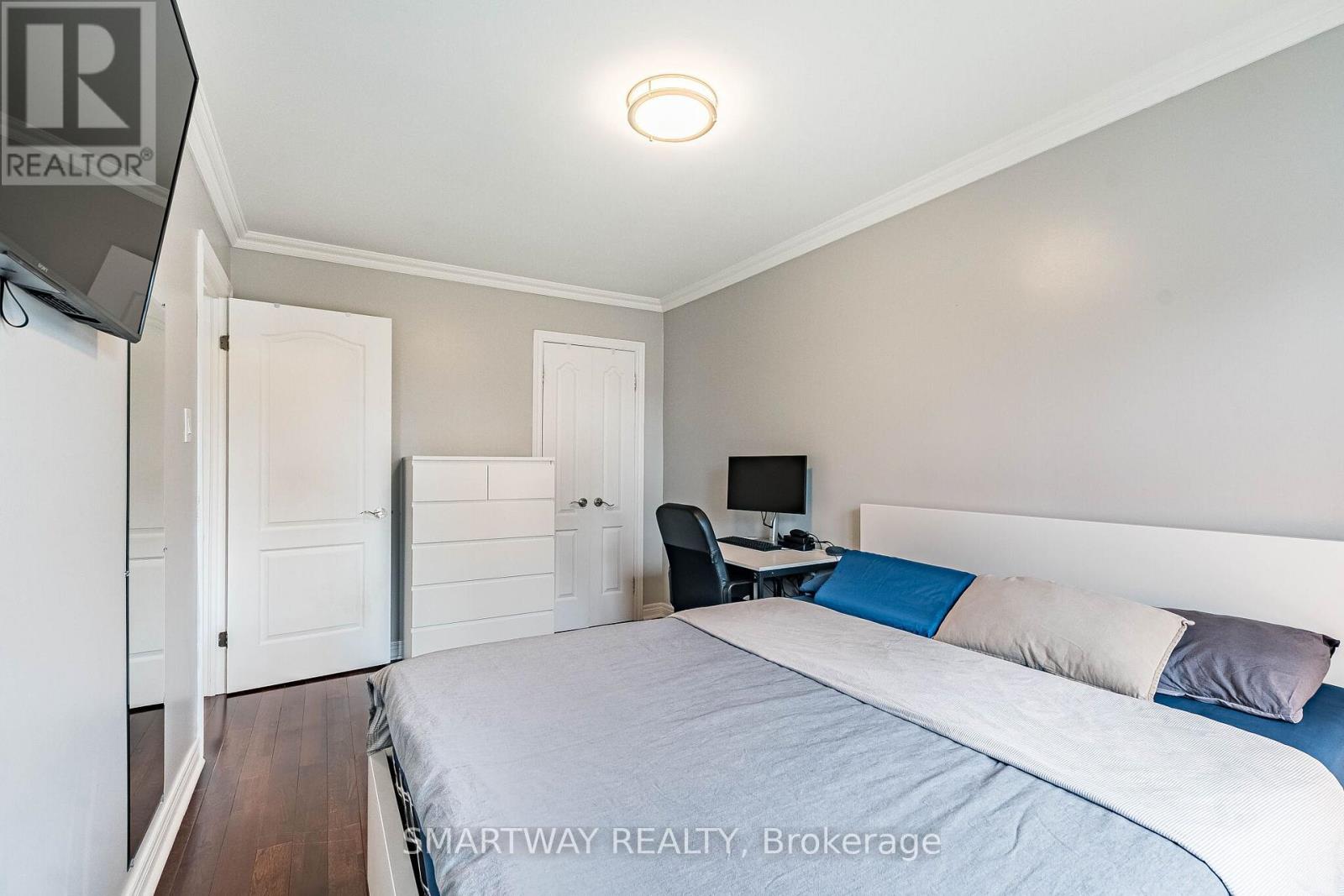 10 - 2445 Homelands Drive, Mississauga, Ontario  L5K 2C6 - Photo 36 - W12950854