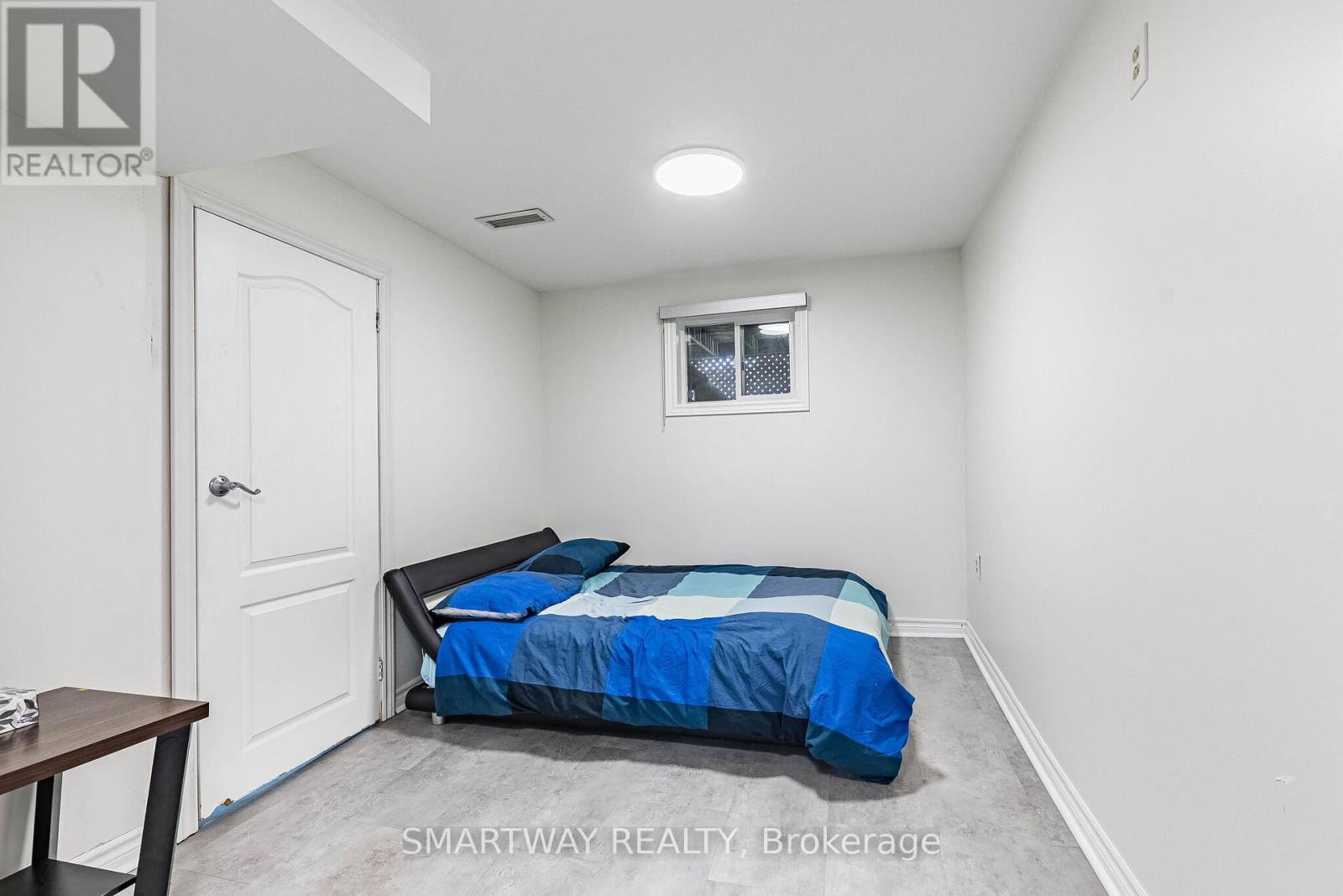 10 - 2445 Homelands Drive, Mississauga, Ontario  L5K 2C6 - Photo 44 - W12950854