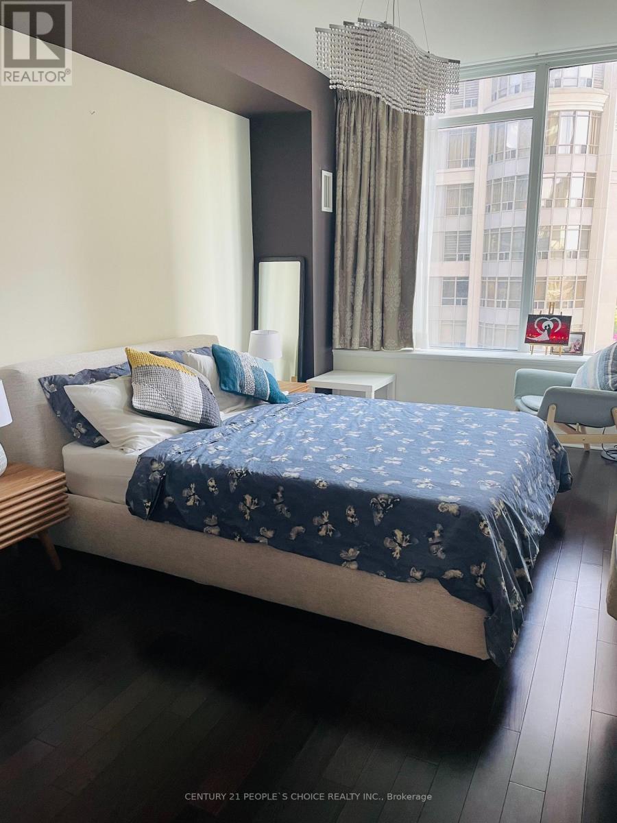 703 - 225 Webb Drive, Mississauga, Ontario  L5B 4P2 - Photo 27 - W12950878