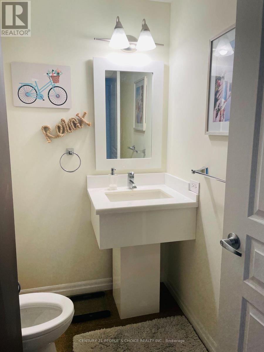 703 - 225 Webb Drive, Mississauga, Ontario  L5B 4P2 - Photo 30 - W12950878