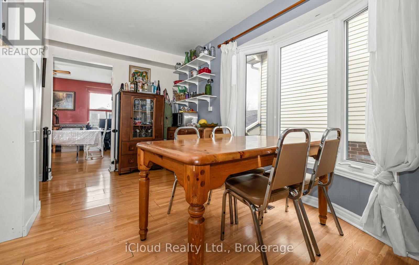 595 Clover Park Crescent, Milton, Ontario  L9T 4T7 - Photo 10 - W12950882