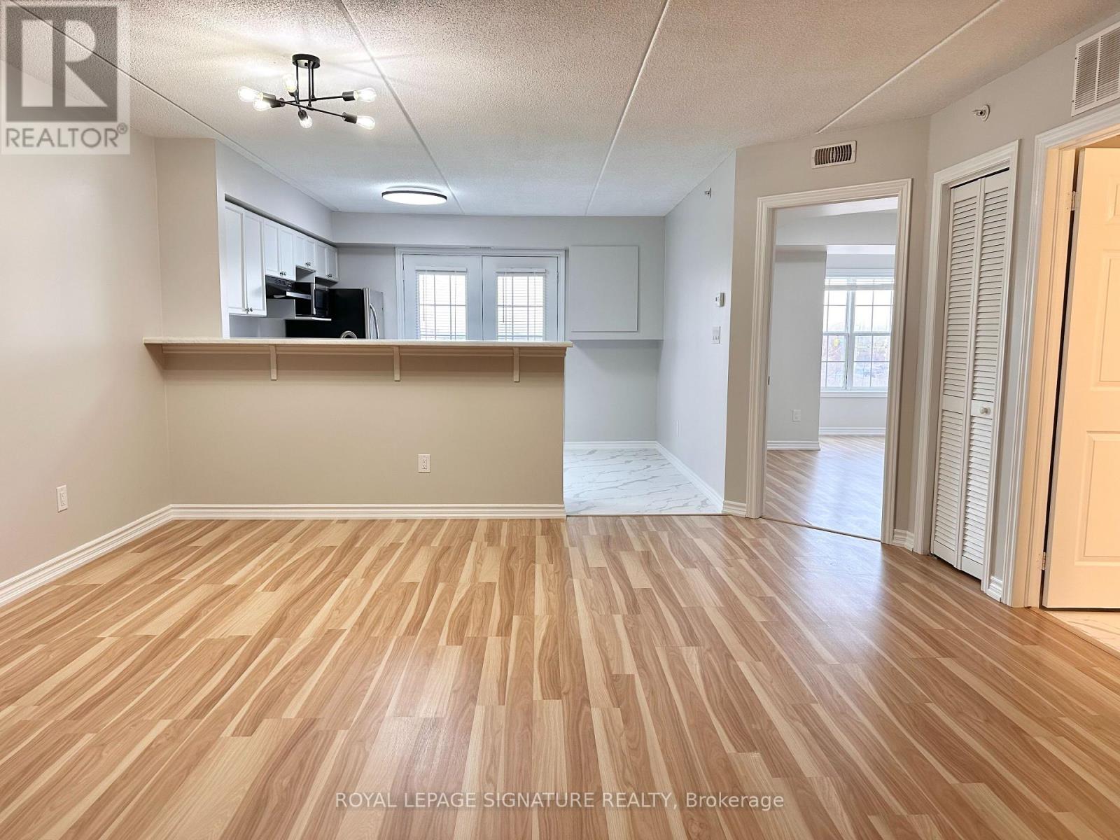 305 - 1491 Maple Avenue, Milton, Ontario  L9T 0B8 - Photo 4 - W12950912