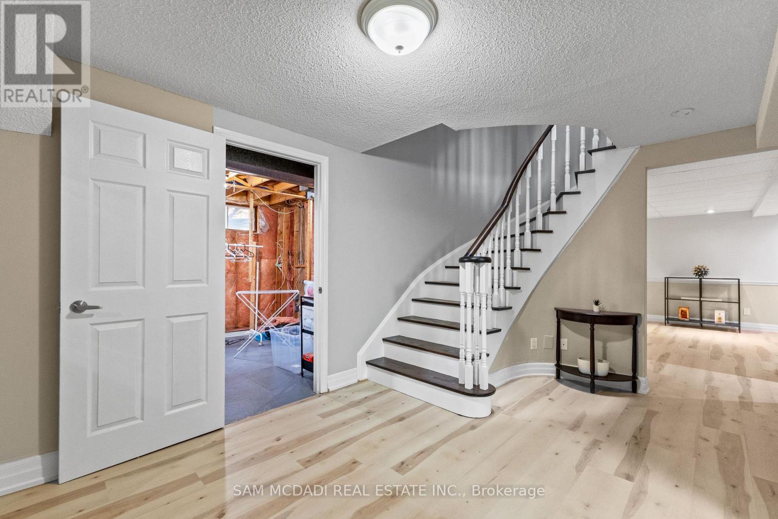 4025 Rolling Valley Drive, Mississauga, Ontario  L5L 5P3 - Photo 30 - W12950924