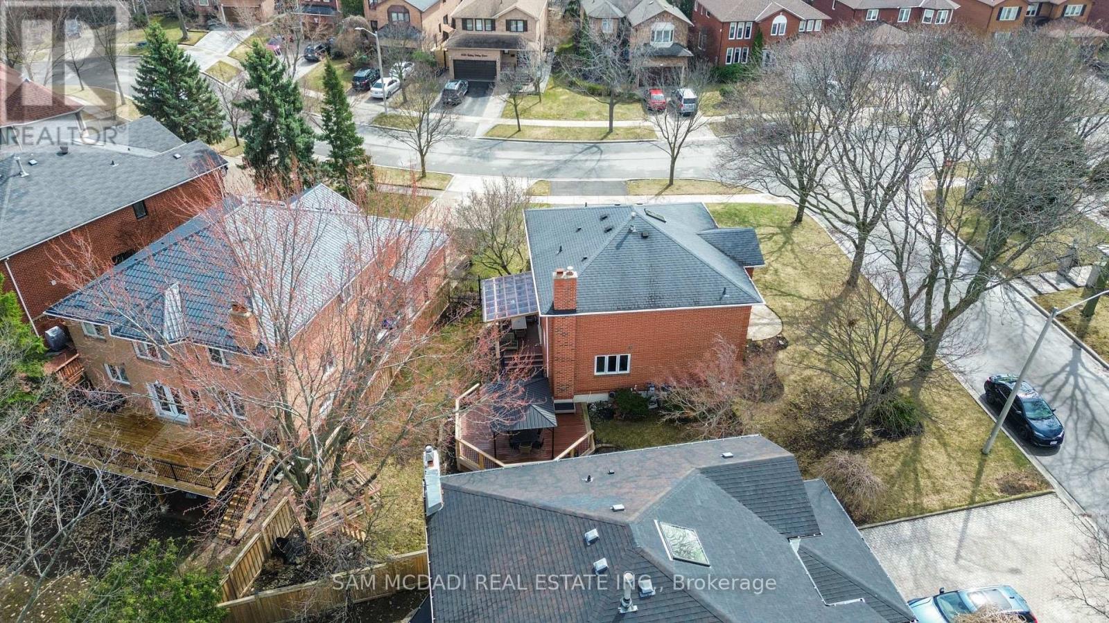 4025 Rolling Valley Drive, Mississauga, Ontario  L5L 5P3 - Photo 47 - W12950924