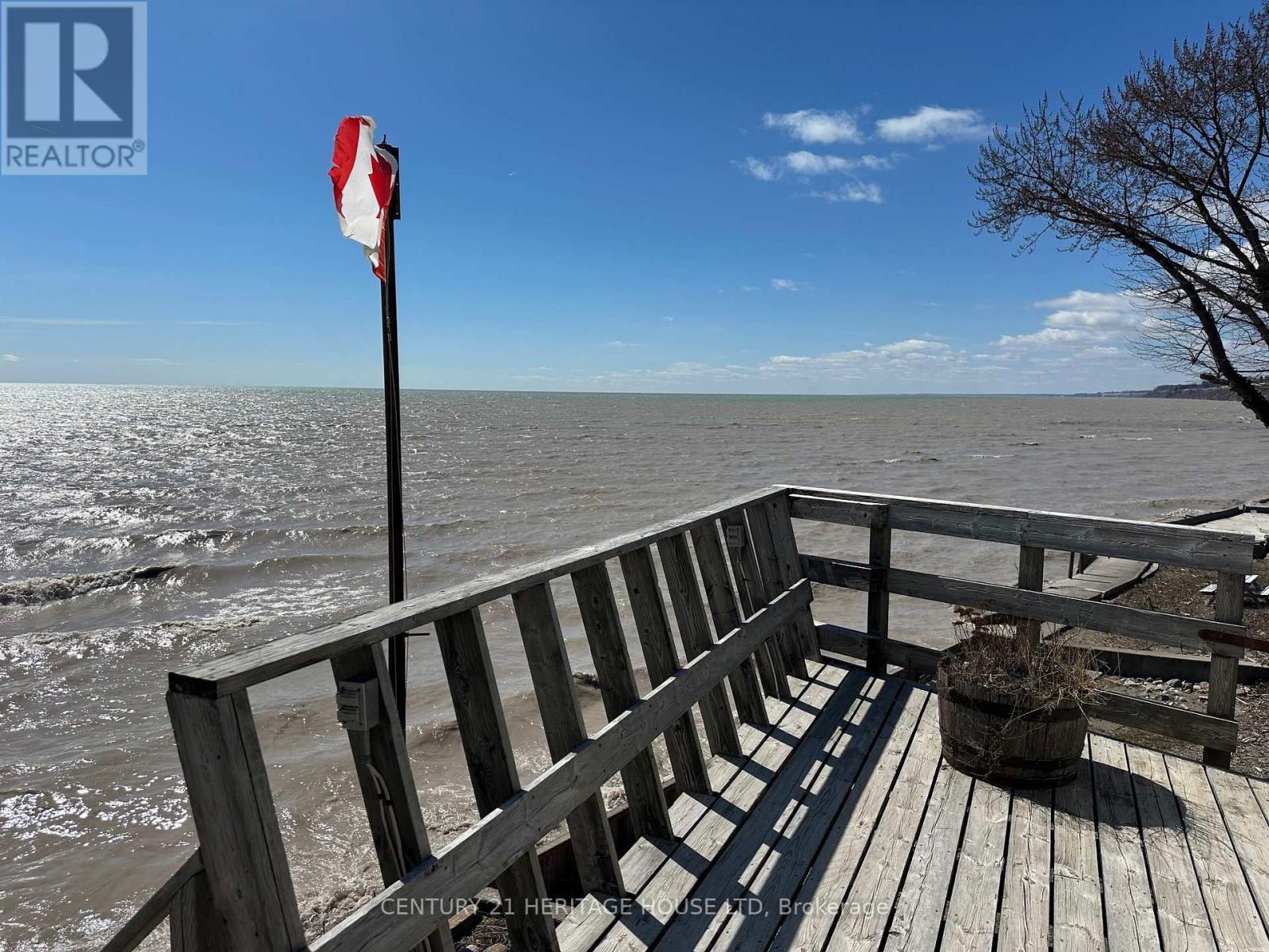 3393 Waneeta Drive, Malahide, Ontario  N5H 2R2 - Photo 3 - X12950970