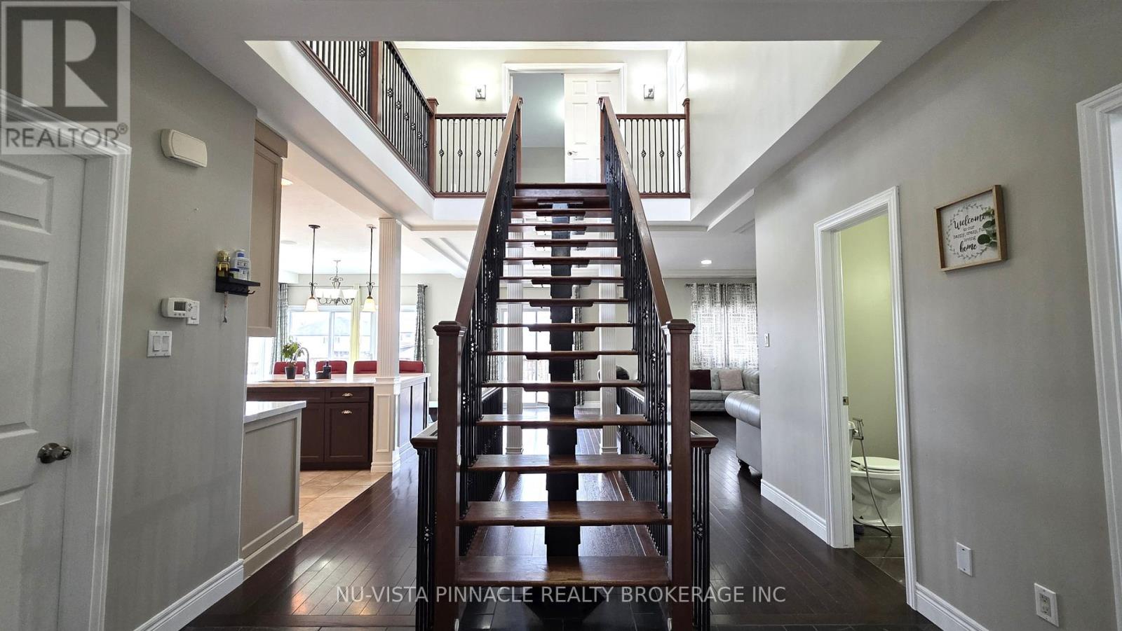 Upper Only - 1603 Vandusen Court S, London North, Ontario  N5X 0G2 - Photo 26 - X12950978