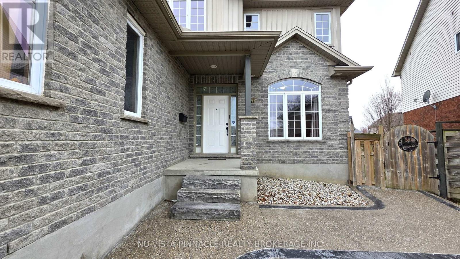 Upper Only - 1603 Vandusen Court S, London North, Ontario  N5X 0G2 - Photo 3 - X12950978