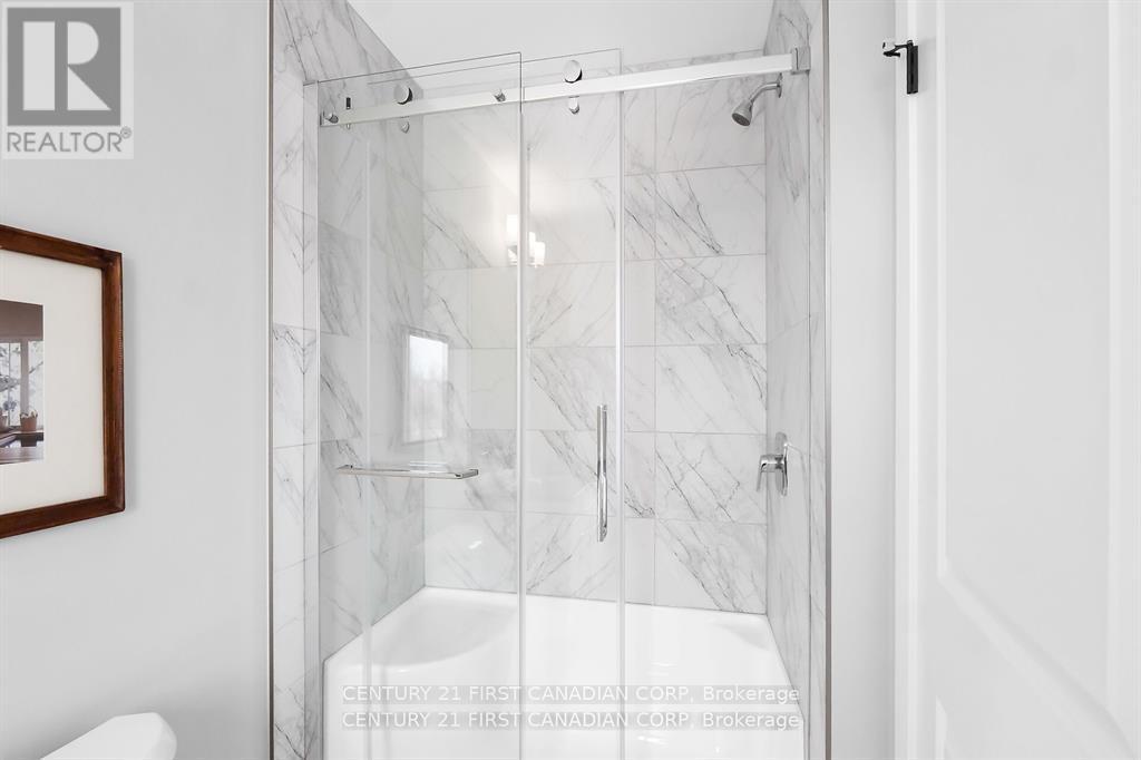 11 - 310 Callaway Road, London North, Ontario  N6G 0N8 - Photo 21 - X12951098