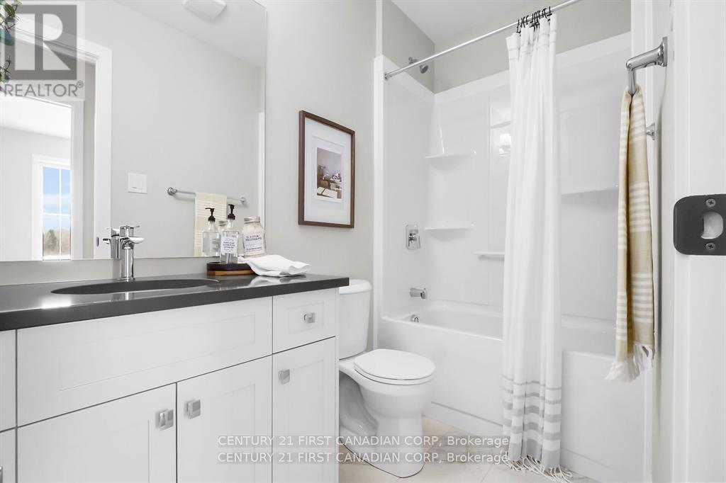 11 - 310 Callaway Road, London North, Ontario  N6G 0N8 - Photo 26 - X12951098