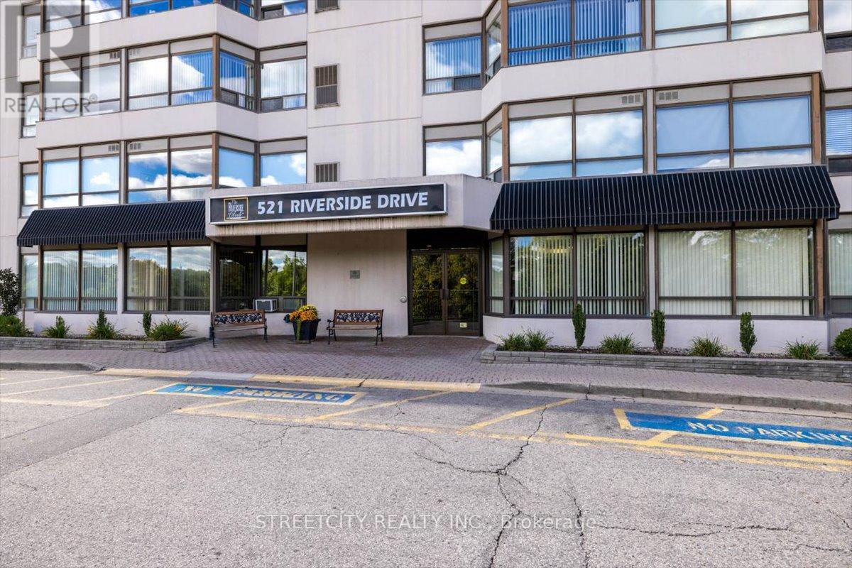 301 - 521 Riverside Drive W, London North, Ontario  N6H 5E2 - Photo 2 - X12951156
