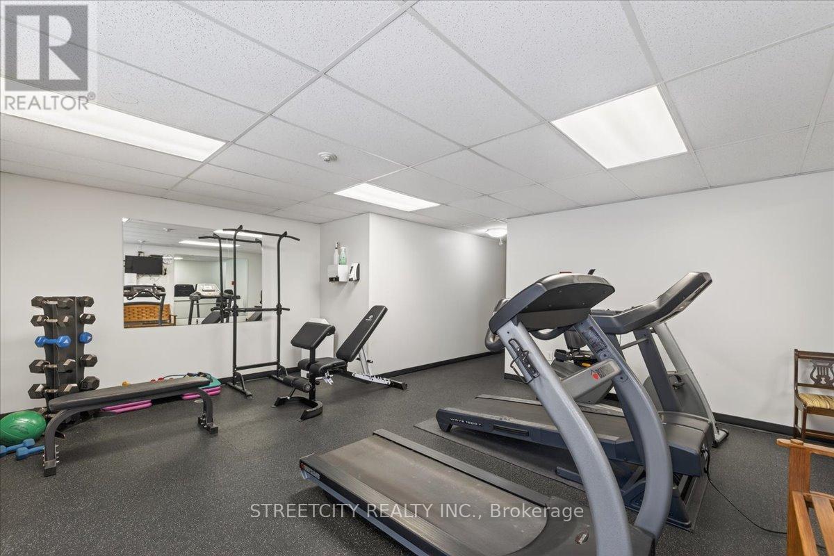 301 - 521 Riverside Drive W, London North, Ontario  N6H 5E2 - Photo 27 - X12951156