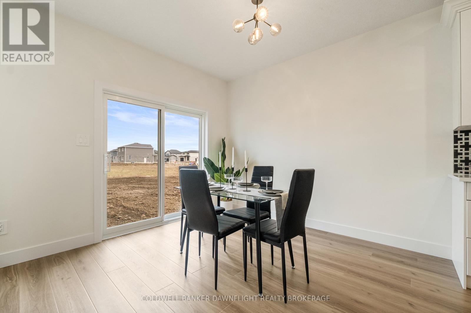 167 Greene Street, South Huron, Ontario  N0M 1S3 - Photo 12 - X12951256