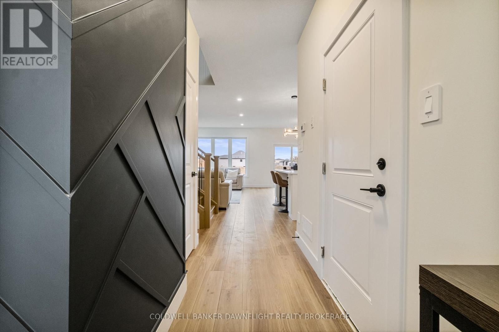 167 Greene Street, South Huron, Ontario  N0M 1S3 - Photo 7 - X12951256