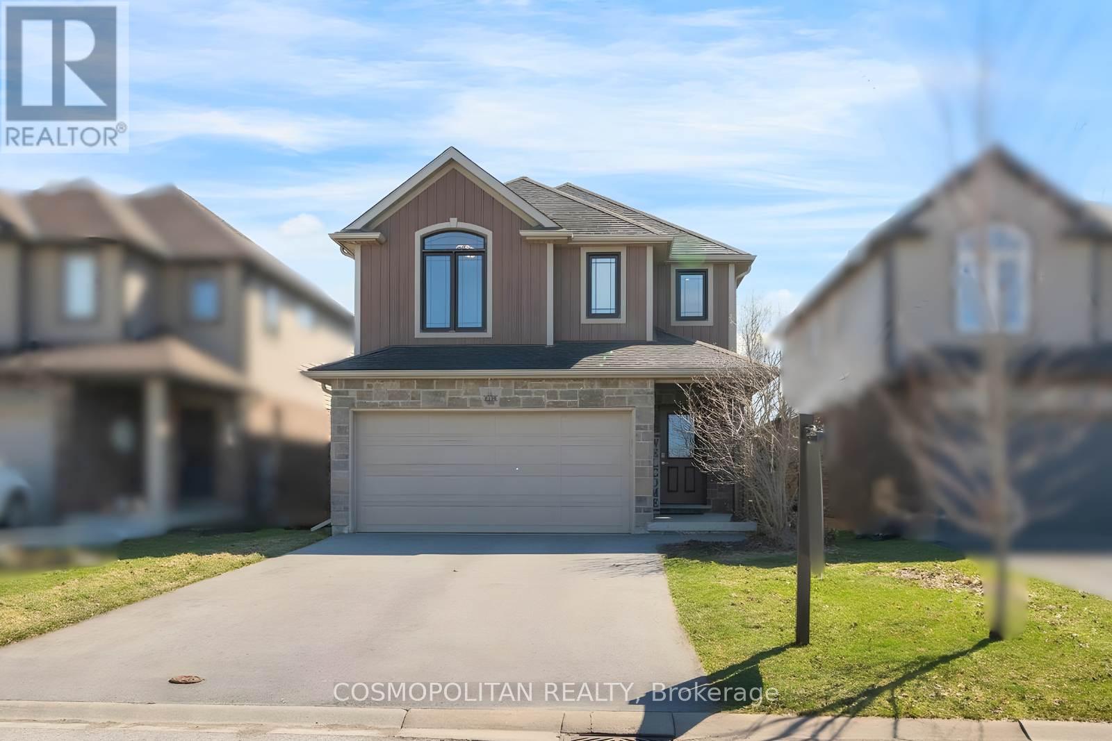 8396 Glavcic Drive, Niagara Falls, Ontario  L2H 0B4 - Photo 2 - X12942662