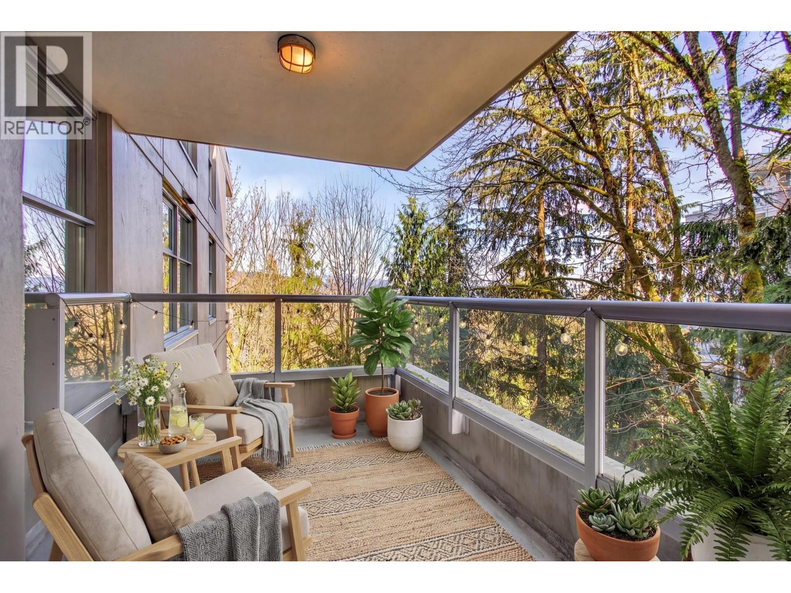 409 9262 University Crescent, Burnaby, British Columbia  V5A 0A4 - Photo 8 - R3105941