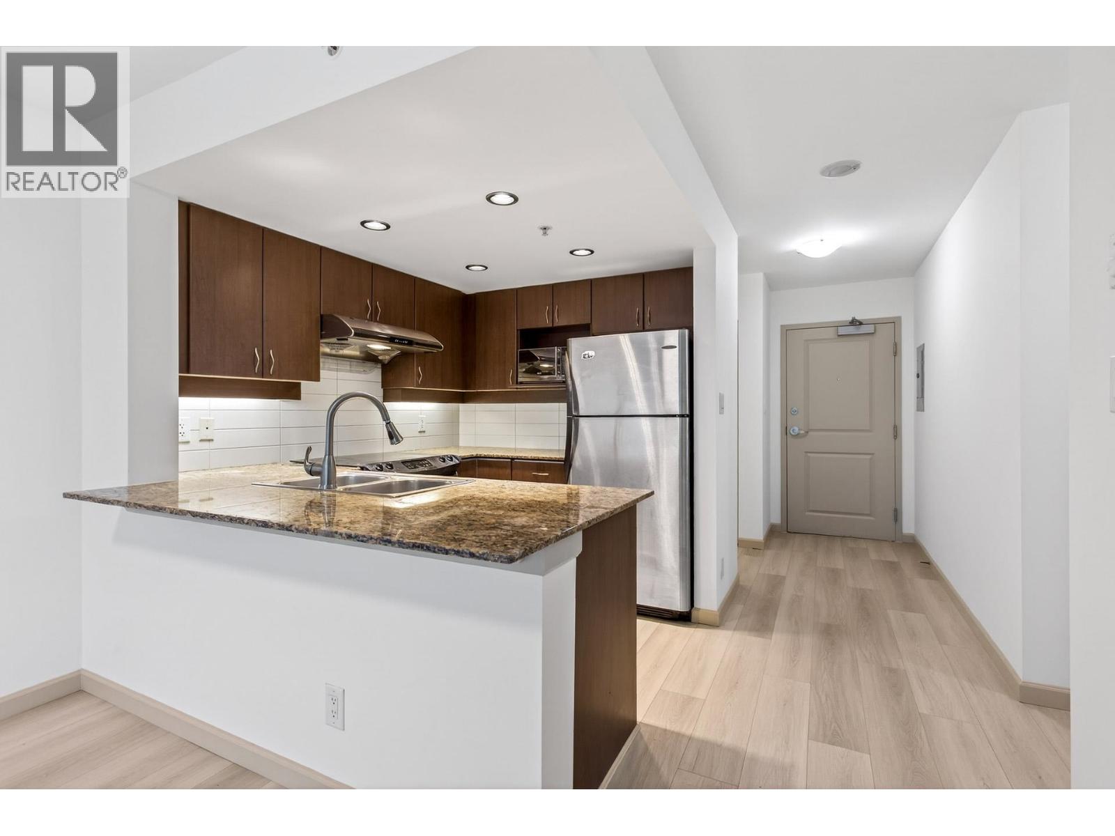 409 9262 University Crescent, Burnaby, British Columbia  V5A 0A4 - Photo 15 - R3105941