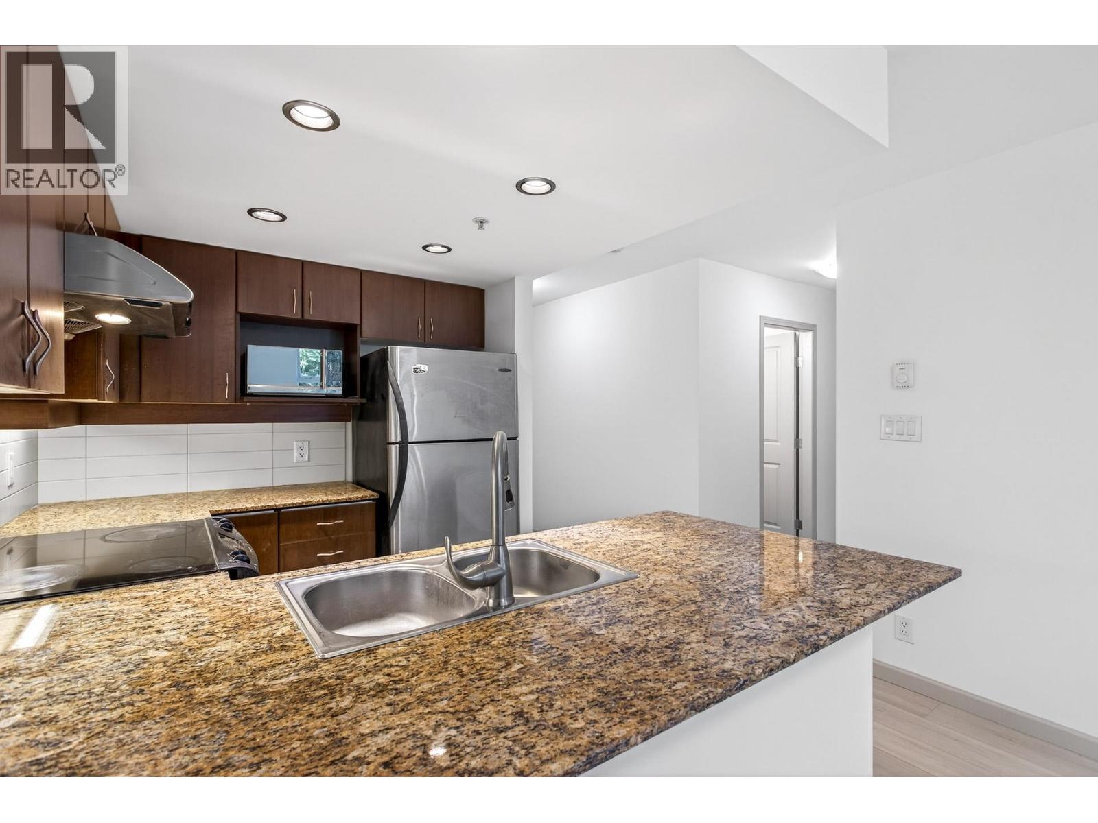 409 9262 University Crescent, Burnaby, British Columbia  V5A 0A4 - Photo 16 - R3105941