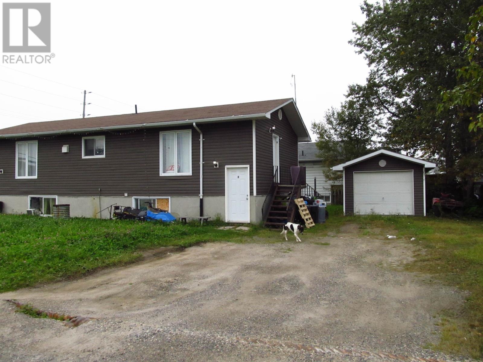 108 Queen St, Longlac, Ontario  P0T 2A0 - Photo 2 - TB2600601