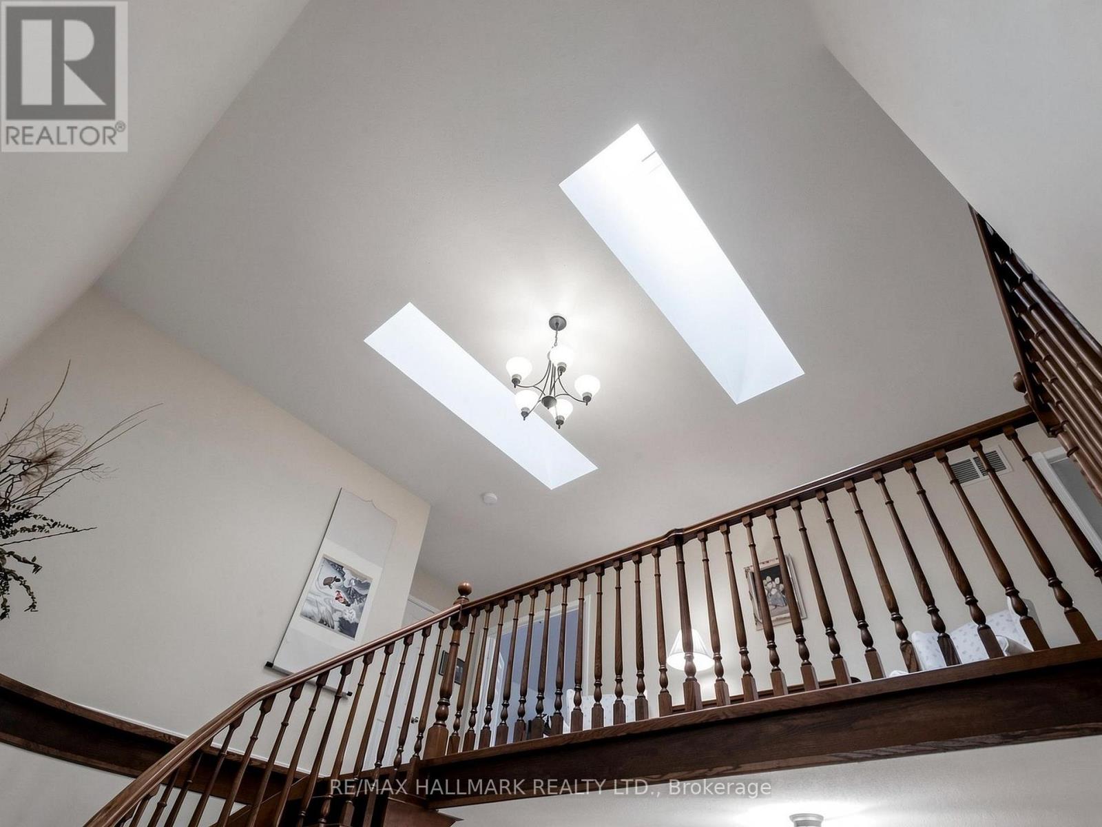 70 Timberline Trail, Aurora, Ontario  L4G 6A3 - Photo 16 - N12947860