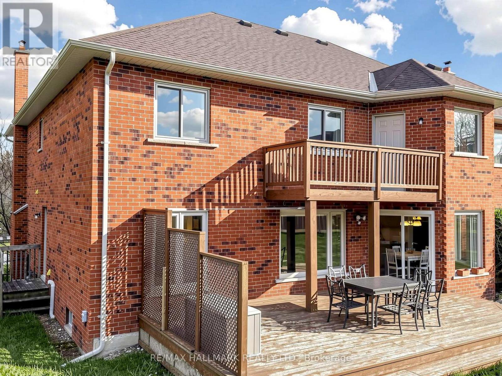 70 Timberline Trail, Aurora, Ontario  L4G 6A3 - Photo 27 - N12947860