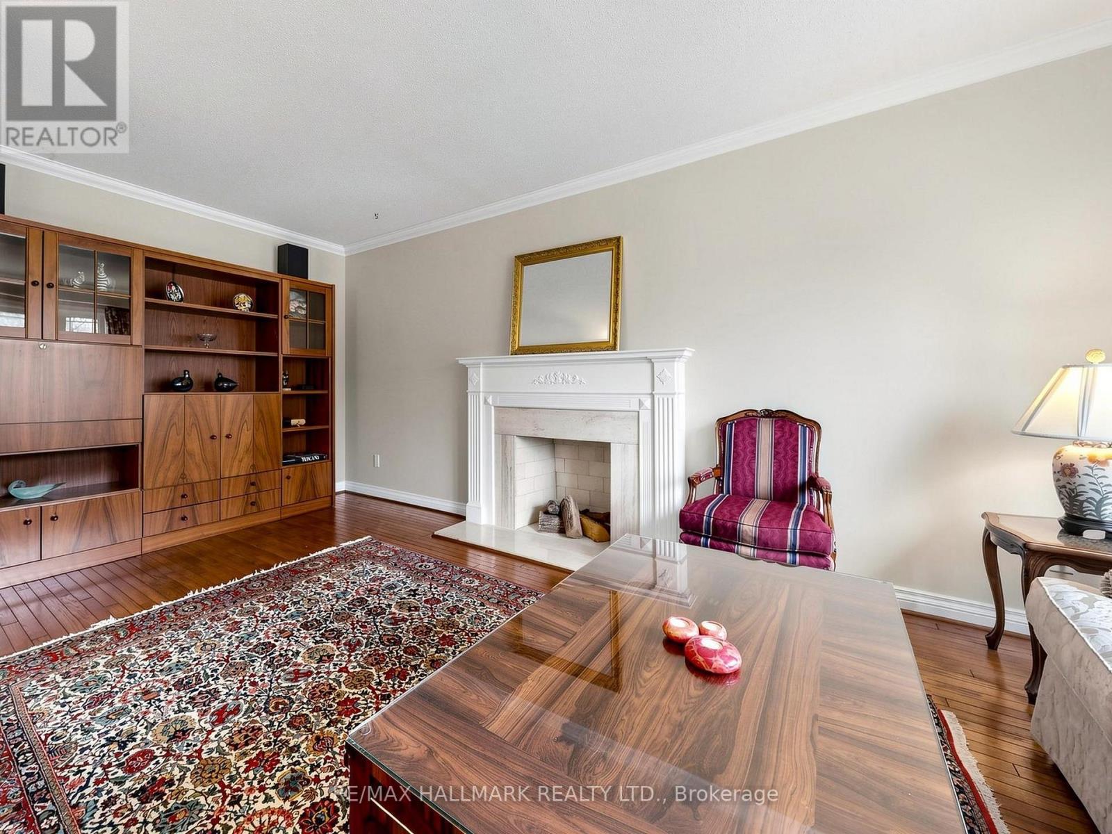 70 Timberline Trail, Aurora, Ontario  L4G 6A3 - Photo 5 - N12947860