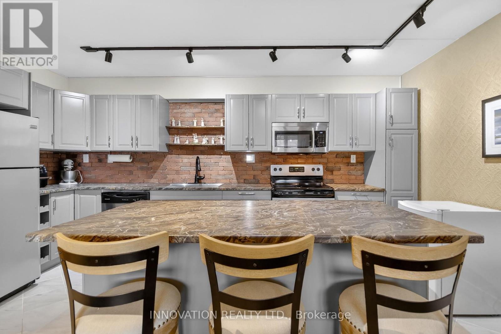 8 - 15 Findlay Avenue, Carleton Place, Ontario  K7C 4A2 - Photo 21 - X12950938