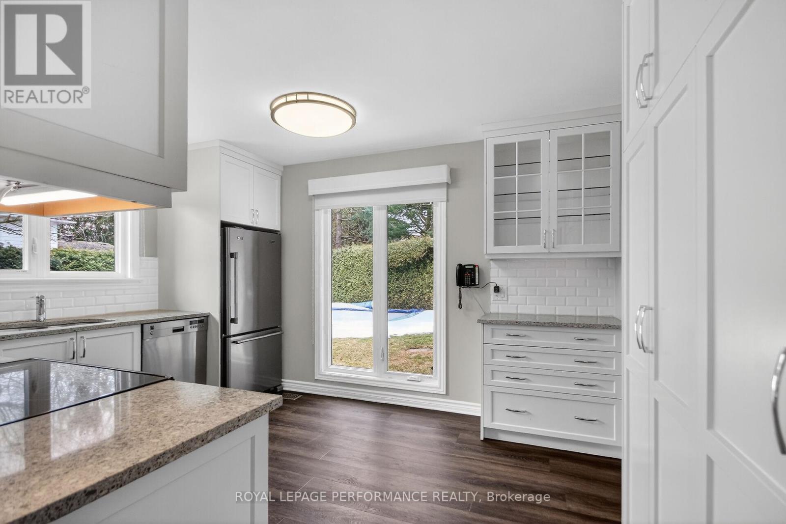 15 Hallowell Court, Ottawa, Ontario  K2H 8N4 - Photo 18 - X12951026