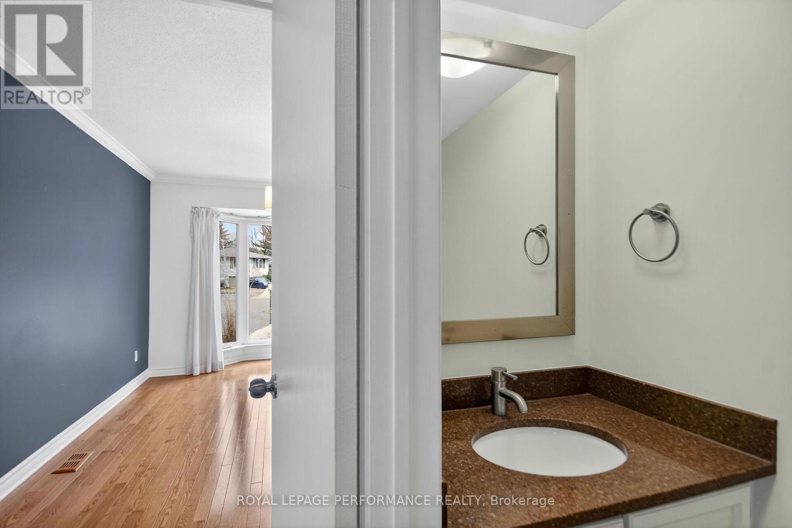 15 Hallowell Court, Ottawa, Ontario  K2H 8N4 - Photo 20 - X12951026