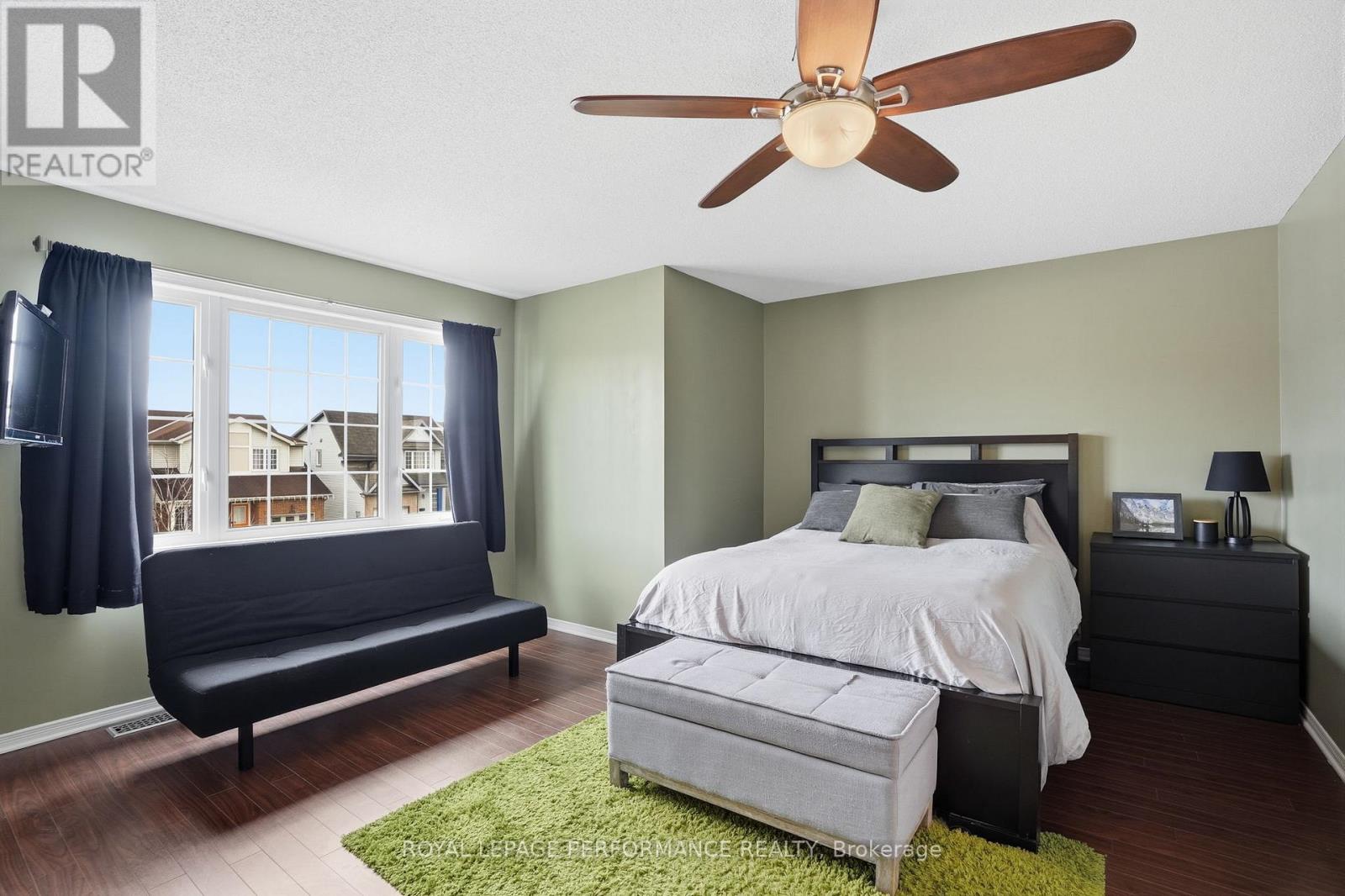 420 Crystal Court, Clarence-Rockland, Ontario  K4K 0A1 - Photo 12 - X12951154