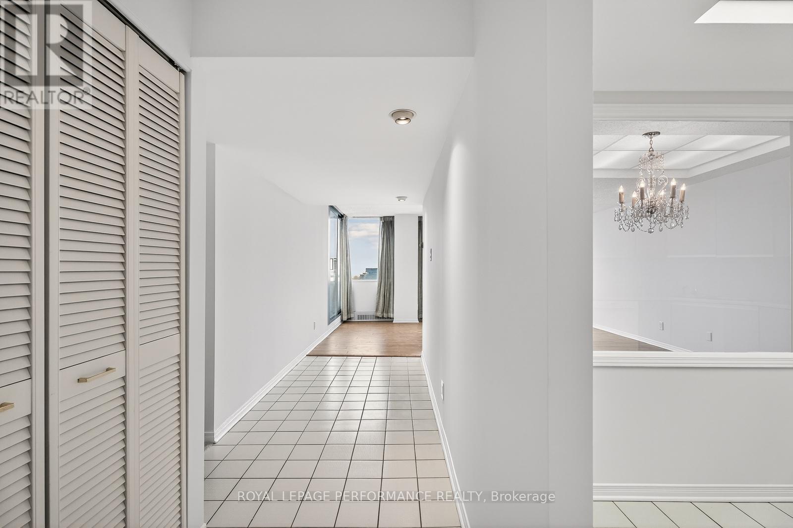 1603 - 160 George Street, Ottawa, Ontario  K1N 9M2 - Photo 14 - X12951228