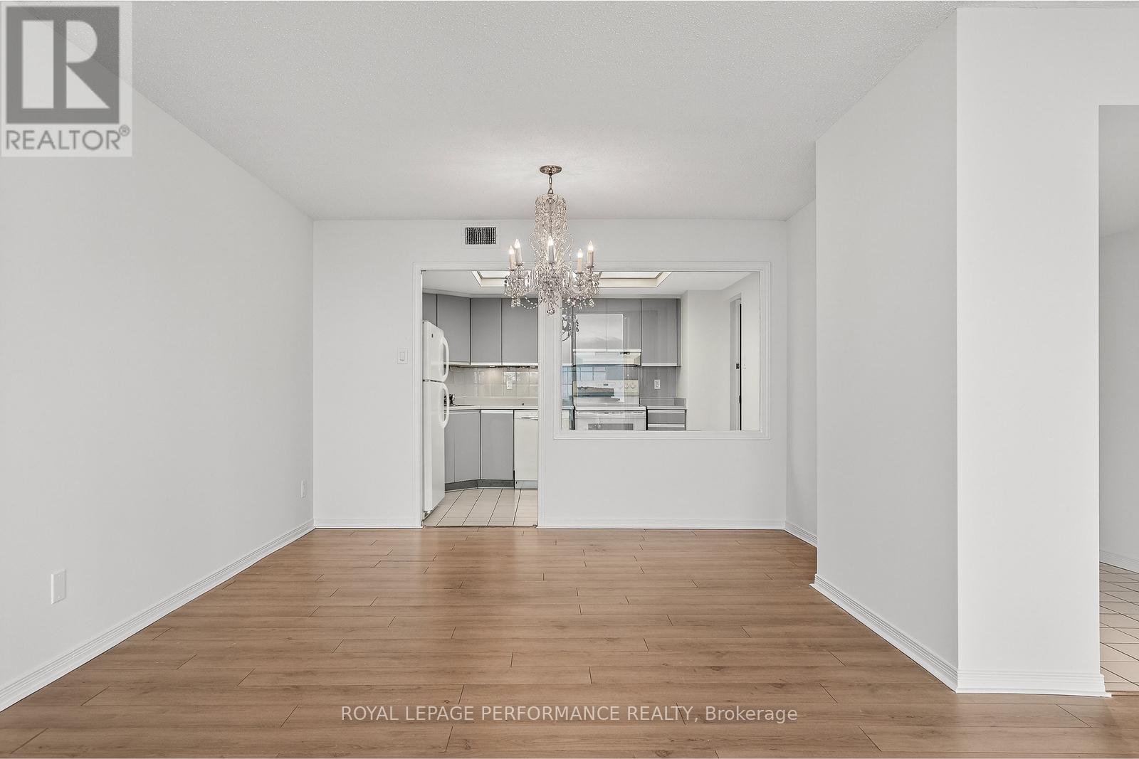 1603 - 160 George Street, Ottawa, Ontario  K1N 9M2 - Photo 6 - X12951228