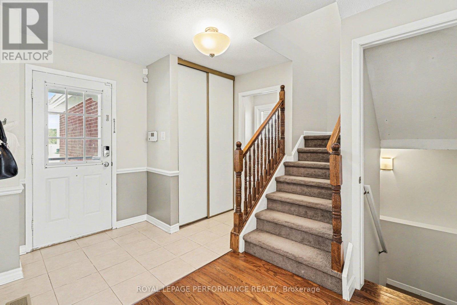 6722 Tooney Drive, Ottawa, Ontario  K1C 6R4 - Photo 18 - X12951248