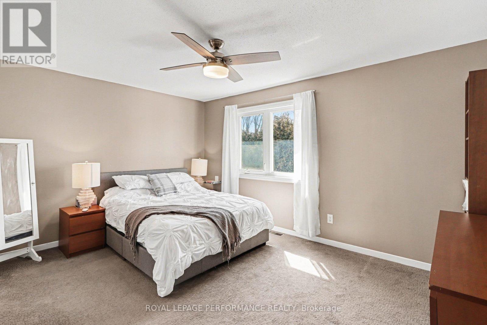 6722 Tooney Drive, Ottawa, Ontario  K1C 6R4 - Photo 19 - X12951248