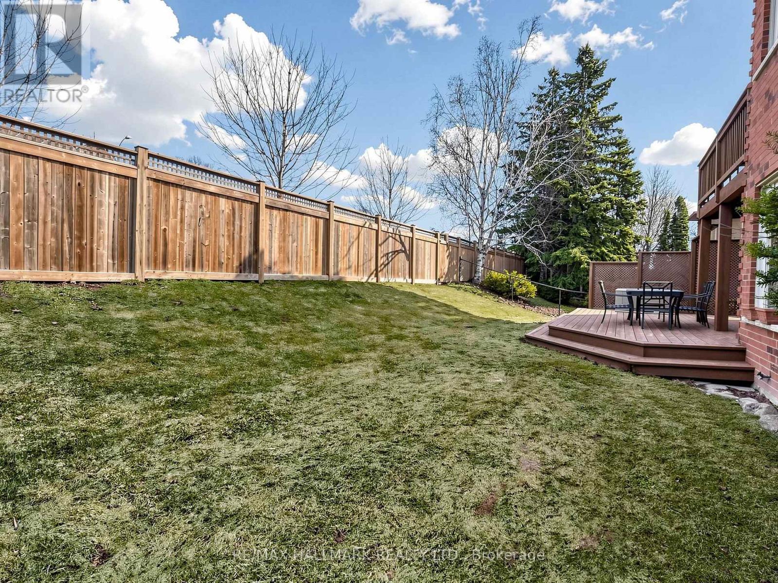 70 Timberline Trail, Aurora, Ontario  L4G 6A3 - Photo 29 - N12947860