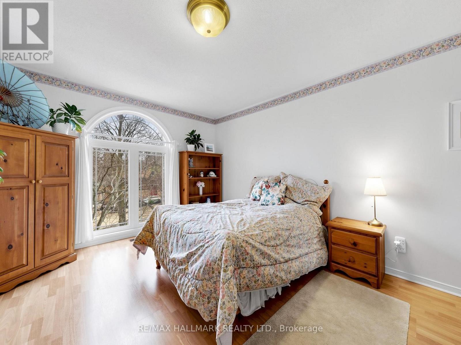 70 Timberline Trail, Aurora, Ontario  L4G 6A3 - Photo 24 - N12947860