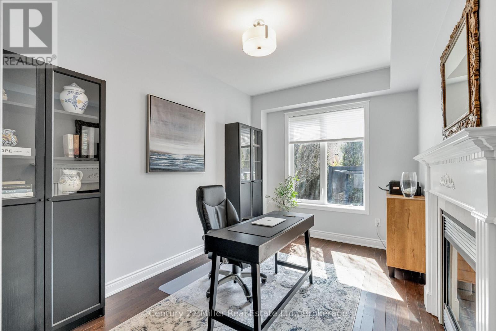 202 Innville Crescent, Oakville, Ontario  L6L 0B8 - Photo 17 - W12950958