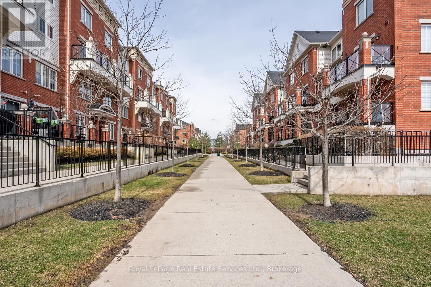 33 - 2480 Post Road, Oakville, Ontario  L6H 0K1 - Photo 4 - W12951202