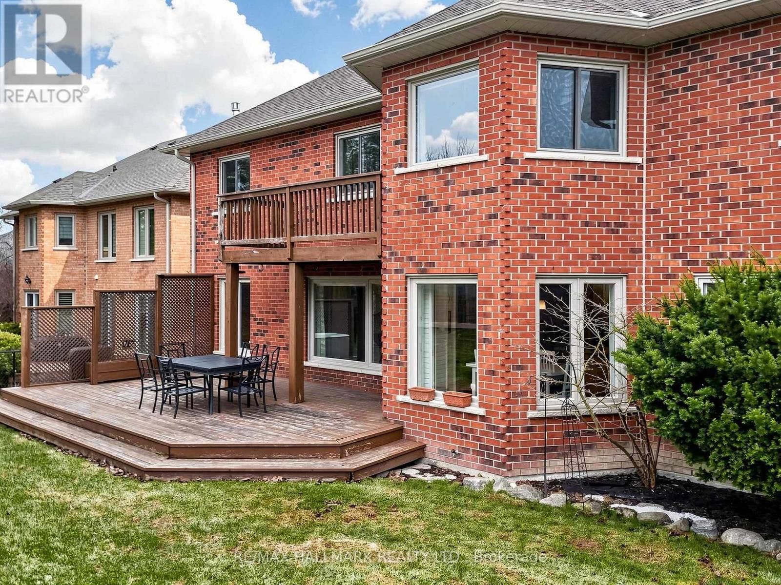 70 Timberline Trail, Aurora, Ontario  L4G 6A3 - Photo 26 - N12947860