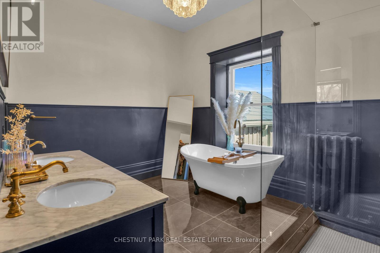 54 Bruce Street, Cambridge, Ontario  N1R 2E3 - Photo 27 - X12950786