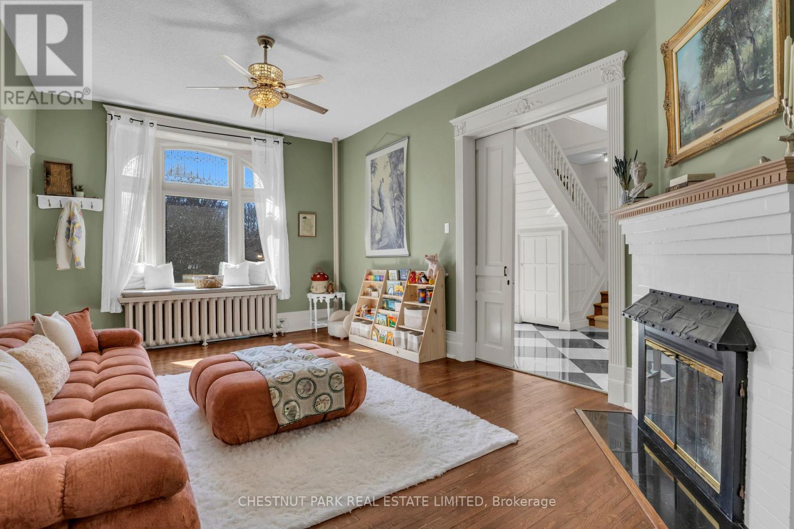 54 Bruce Street, Cambridge, Ontario  N1R 2E3 - Photo 4 - X12950786