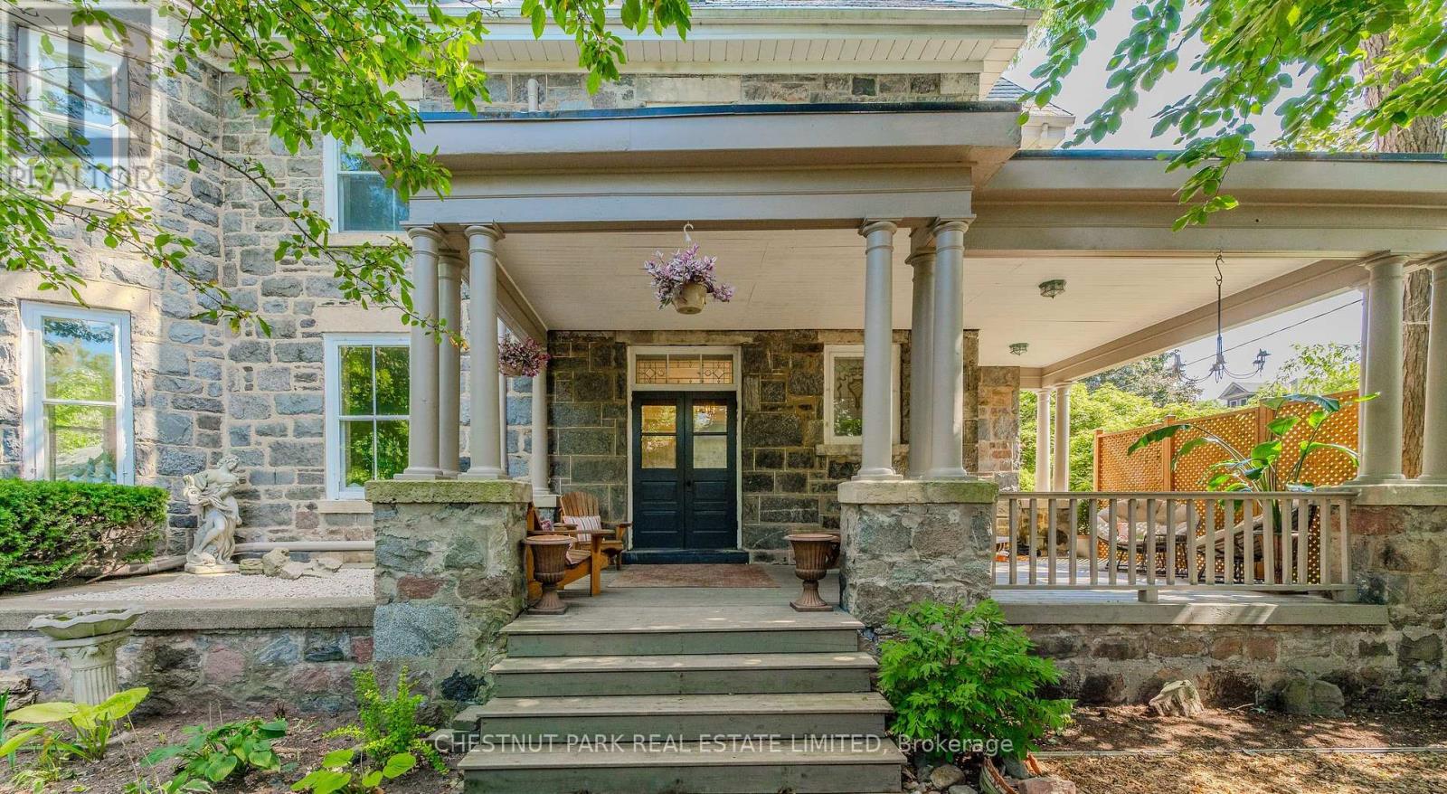 54 Bruce Street, Cambridge, Ontario  N1R 2E3 - Photo 43 - X12950786