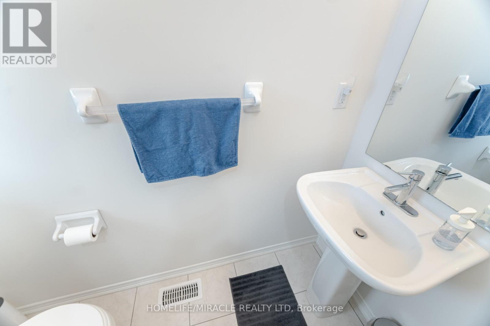 117 Longboat Run W, Brantford, Ontario  N3T 0R8 - Photo 15 - X12950820