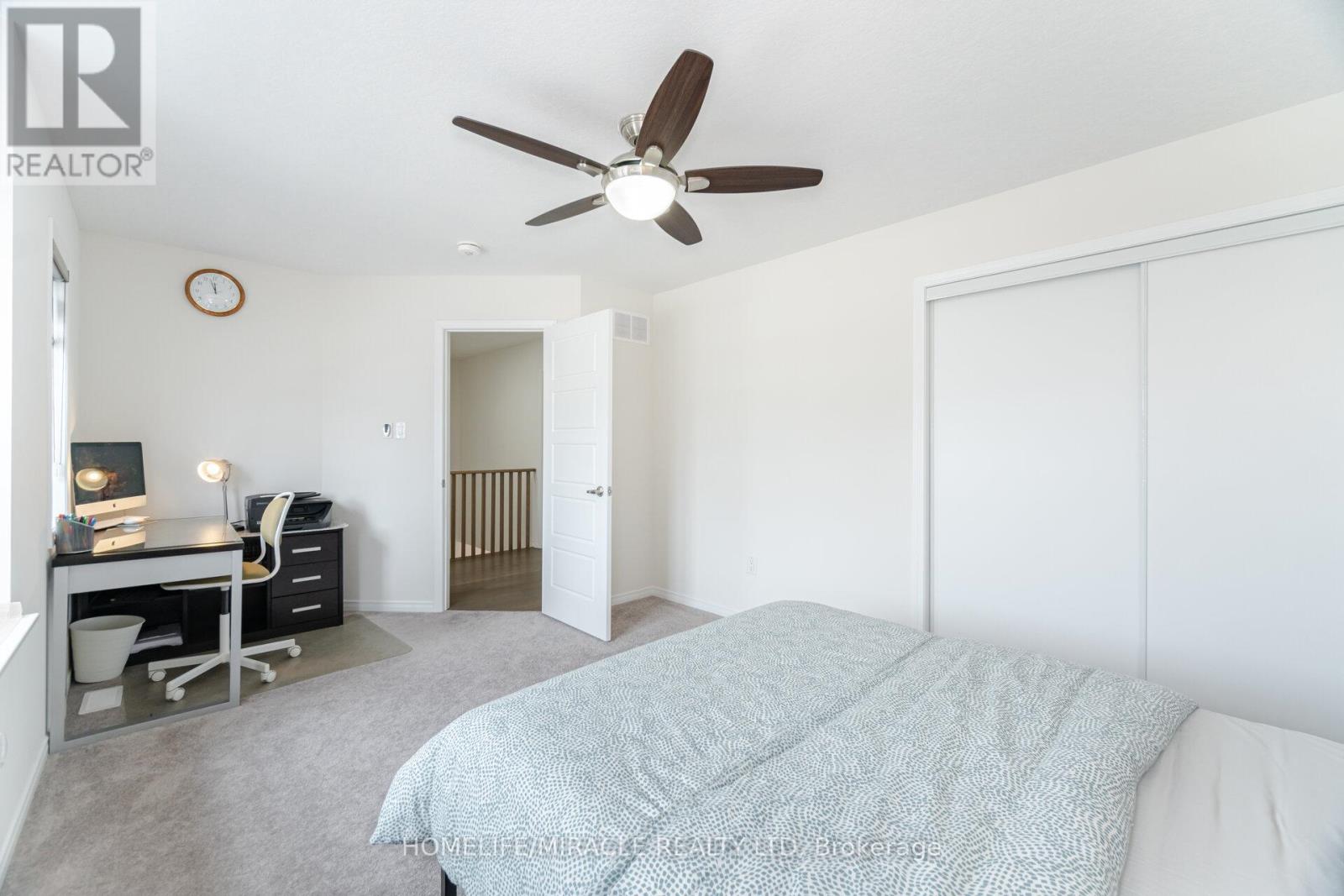 117 Longboat Run W, Brantford, Ontario  N3T 0R8 - Photo 27 - X12950820