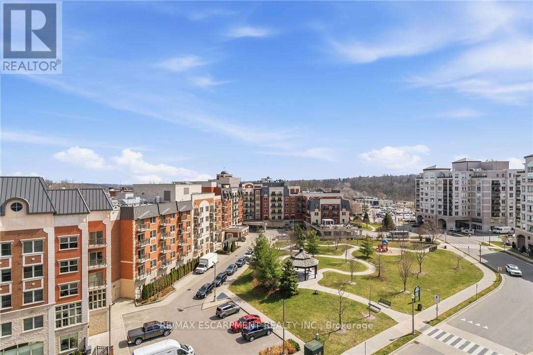 703 - 4000 Creekside Drive, Hamilton, Ontario  L9H 7S9 - Photo 2 - X12950836